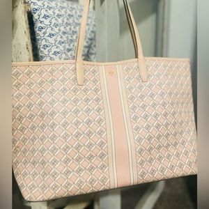 Pink Tory Burch tote! Like new!